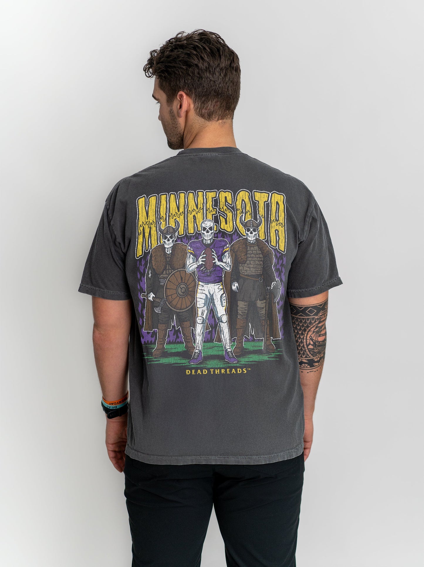 MINNESOTA FOOTBALL v3 - “3 SKULL” PREMIUM T - SHIRT – T-Shirt – Dead Threads Apparel
