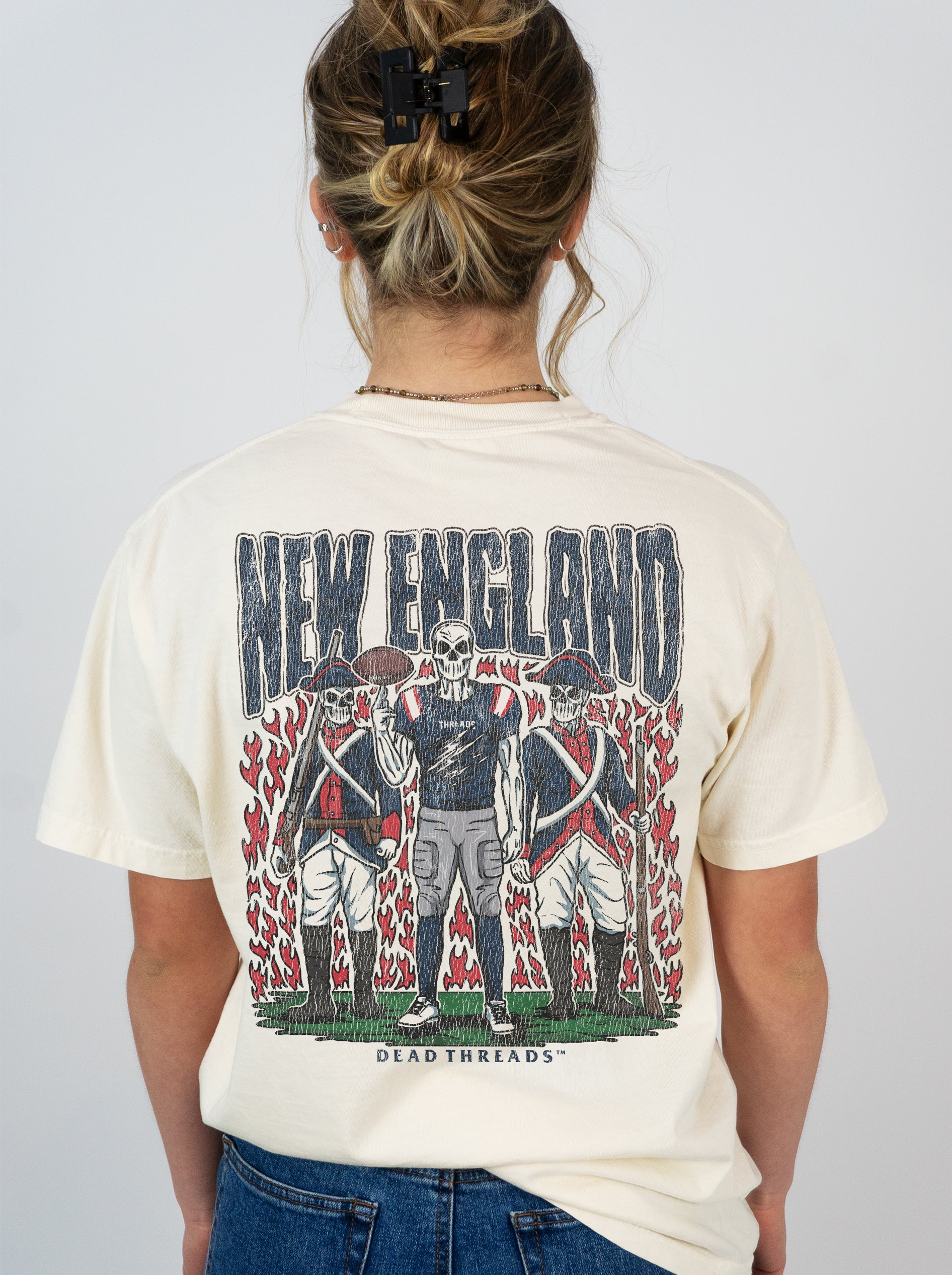 NEW ENGLAND FOOTBALL - “DT ESSENTIAL" PREMIUM T - SHIRT – T-Shirt – Dead Threads Apparel