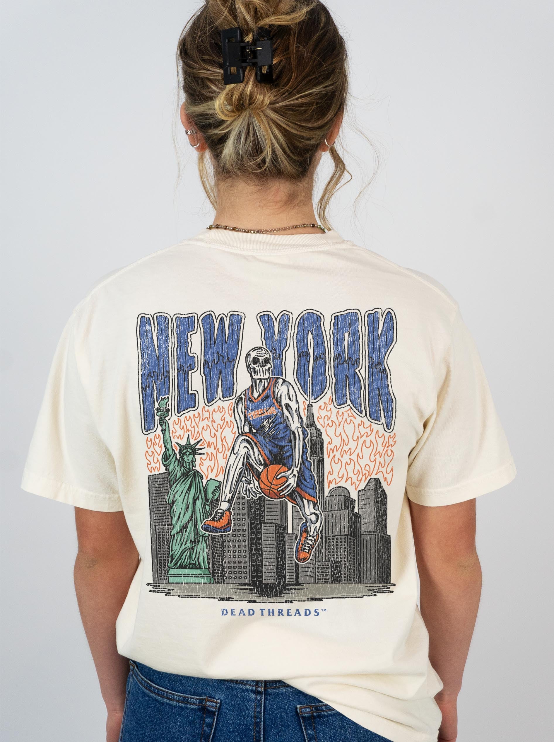 NEW YORK BASKETBALL - “3 SKULL” PREMIUM T - SHIRT – T-Shirt – Dead Threads Apparel