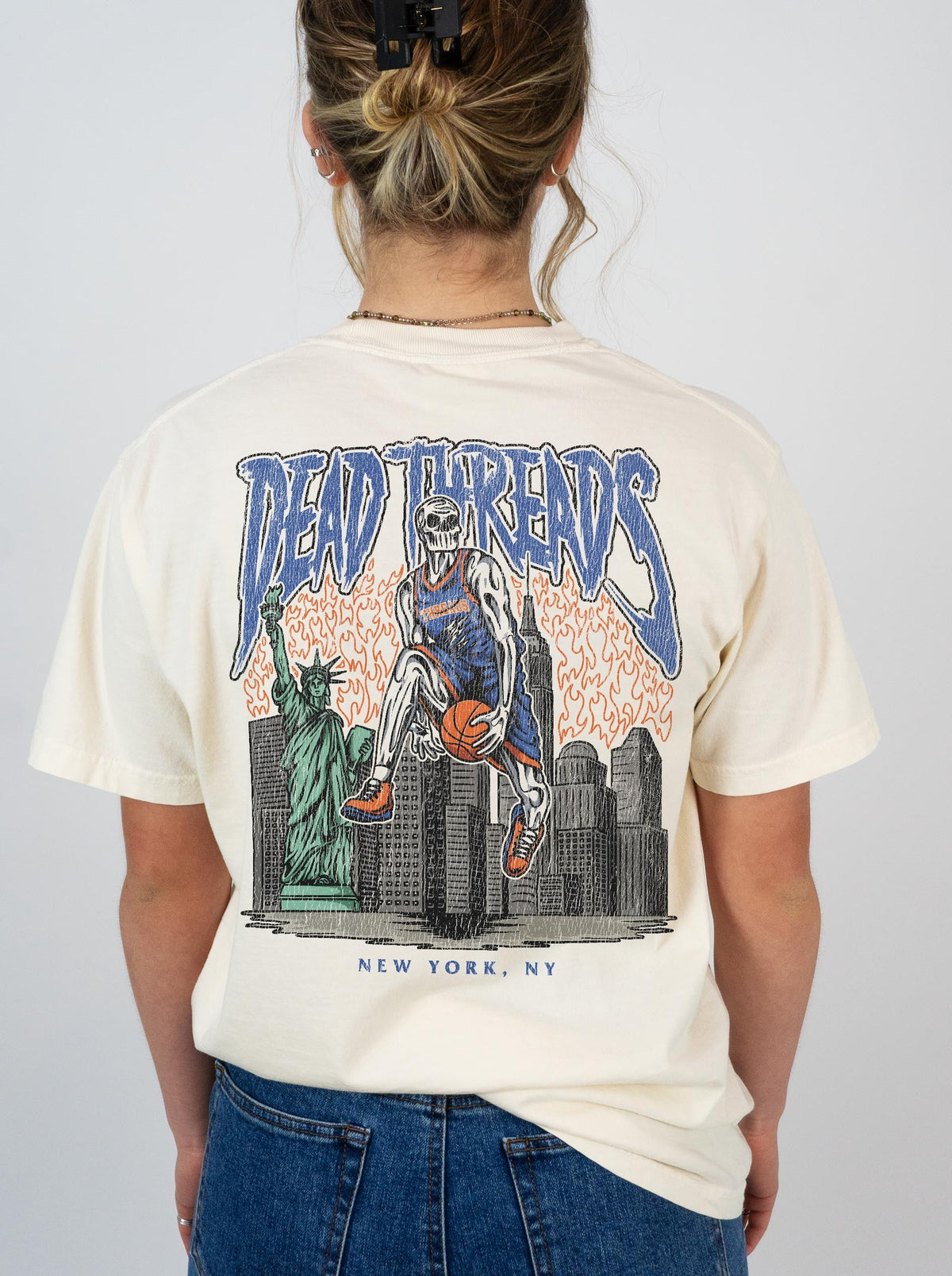 NEW YORK BASKETBALL - “DT ESSENTIAL" PREMIUM T-SHIRT – T-Shirt – Dead Threads Apparel