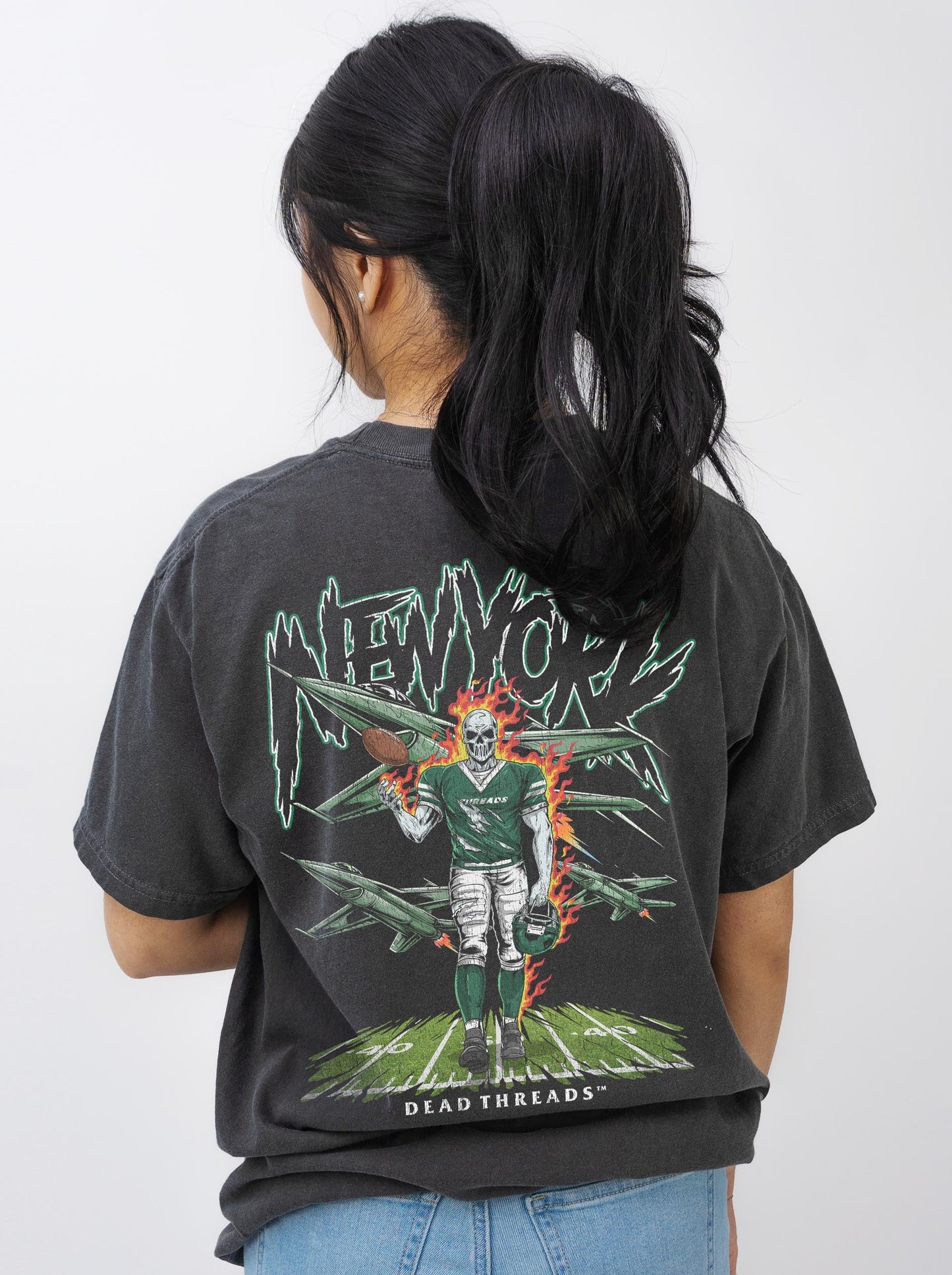 NEW YORK FOOTBALL GREEN - "3 SKULL" PREMIUM T - SHIRT – T-Shirt – Dead Threads Apparel