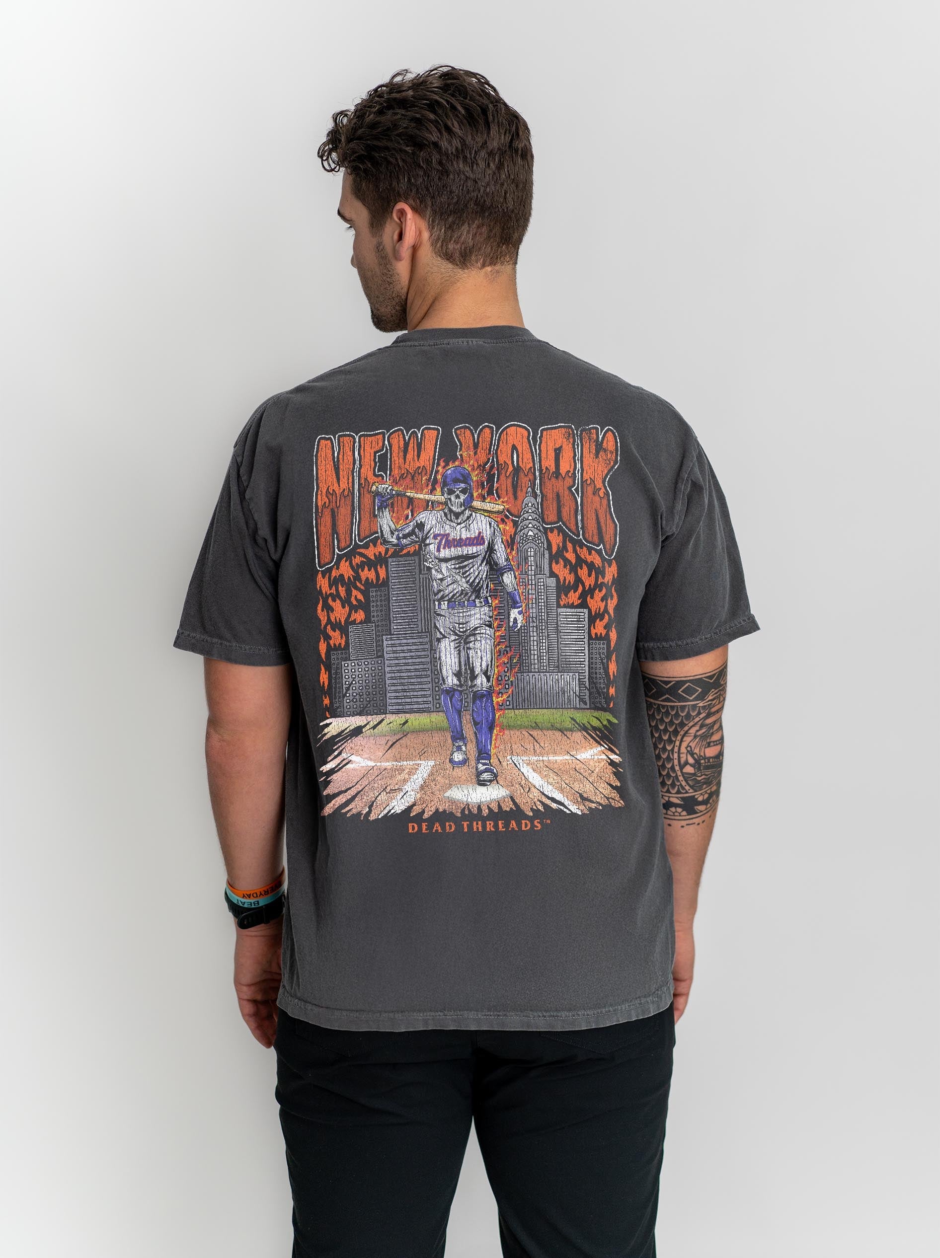 NEW YORK “QUEENS” BASEBALL - “DT ESSENTIAL" PREMIUM T - SHIRT – T-Shirt – Dead Threads Apparel
