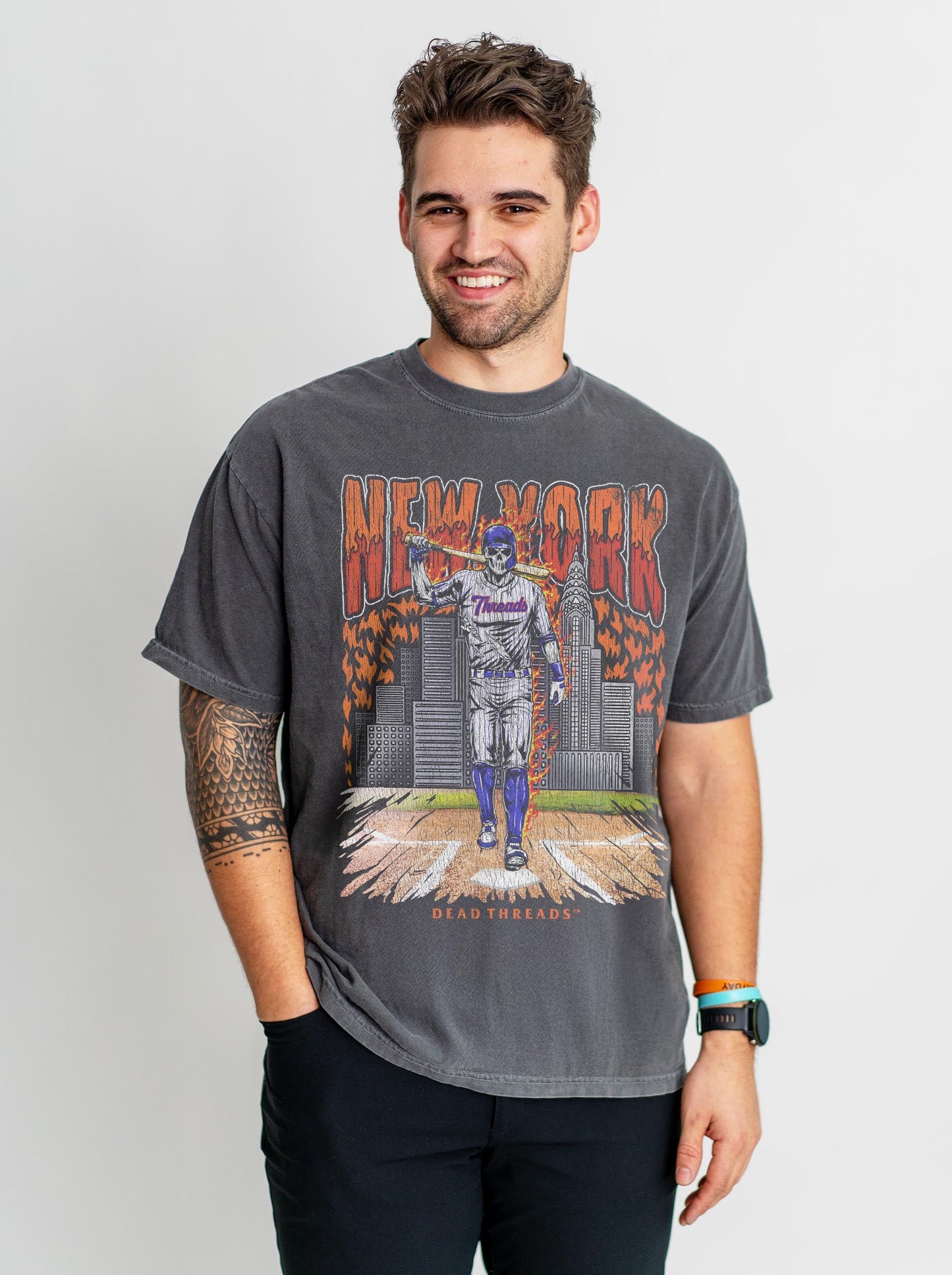 NEW YORK “QUEENS” BASEBALL – T-Shirt – Dead Threads Apparel