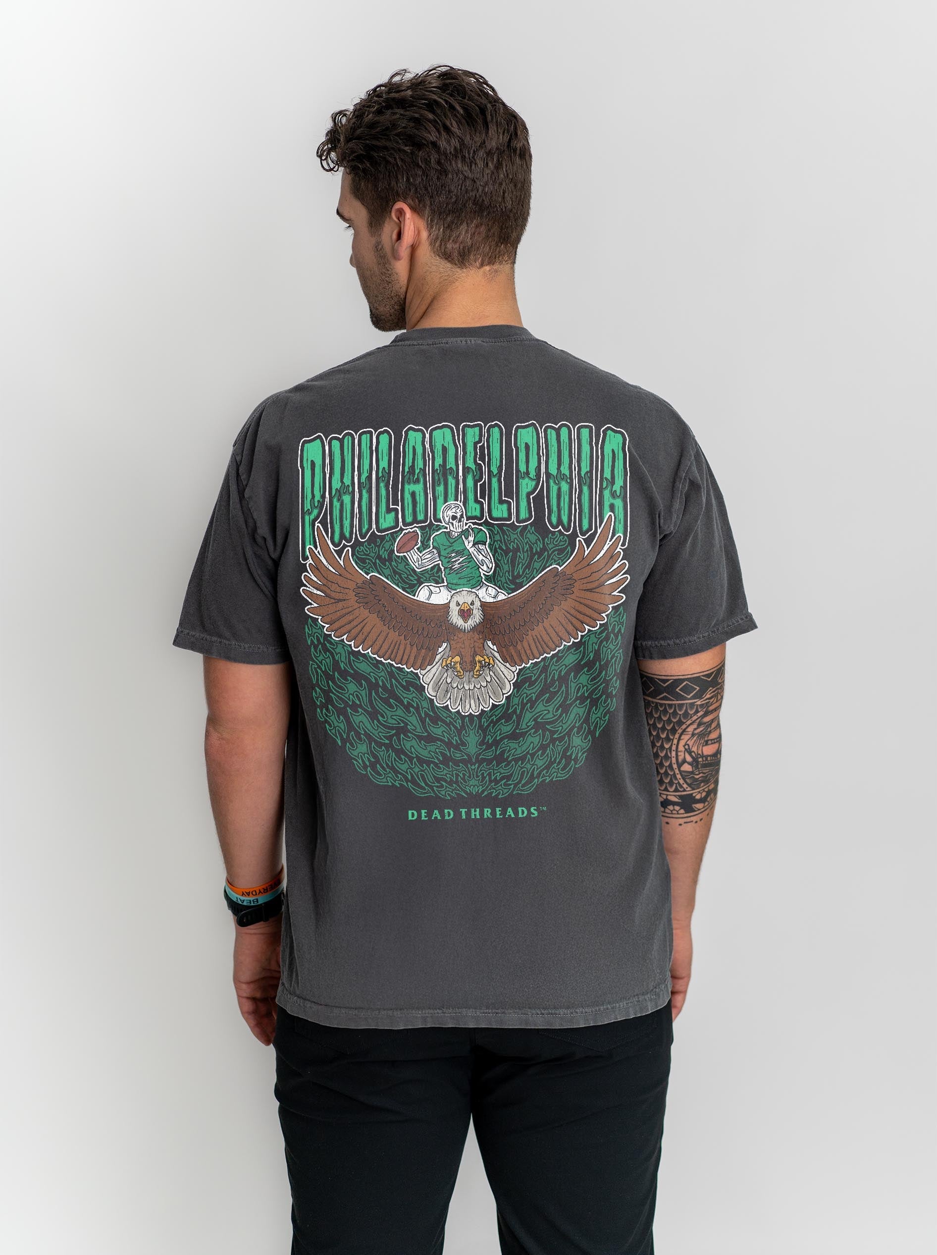 PHILADELPHIA FOOTBALL v1 - “3 SKULL” PREMIUM T - SHIRT – T-Shirt – Dead Threads Apparel