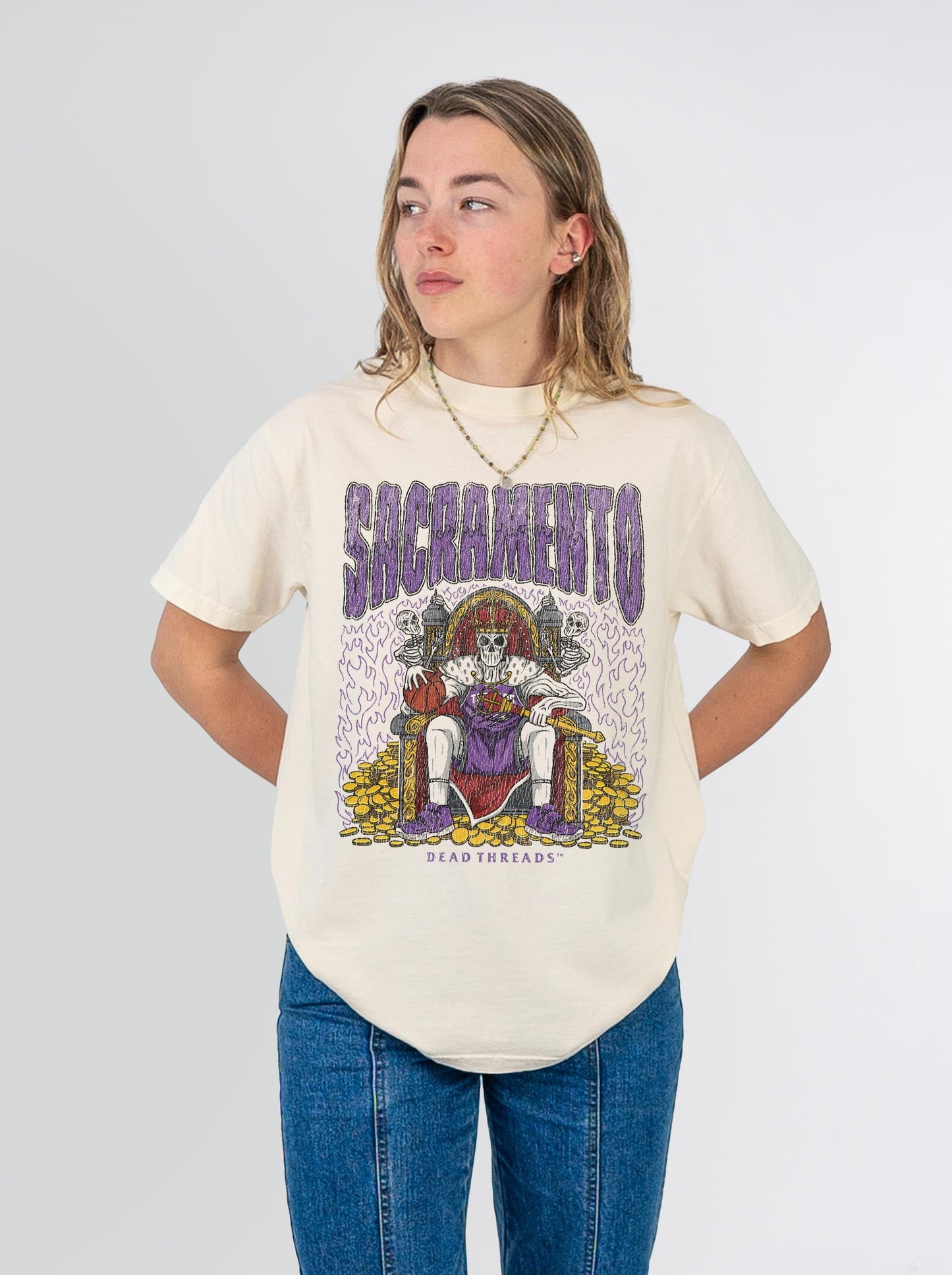 SACRAMENTO BASKETBALL – T-Shirt – Dead Threads Apparel