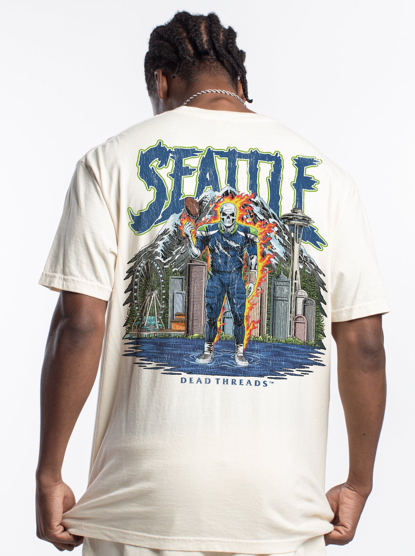 SEATTLE FOOTBALL v2 - “DT ESSENTIAL" PREMIUM T - SHIRT – T-Shirt – Dead Threads Apparel