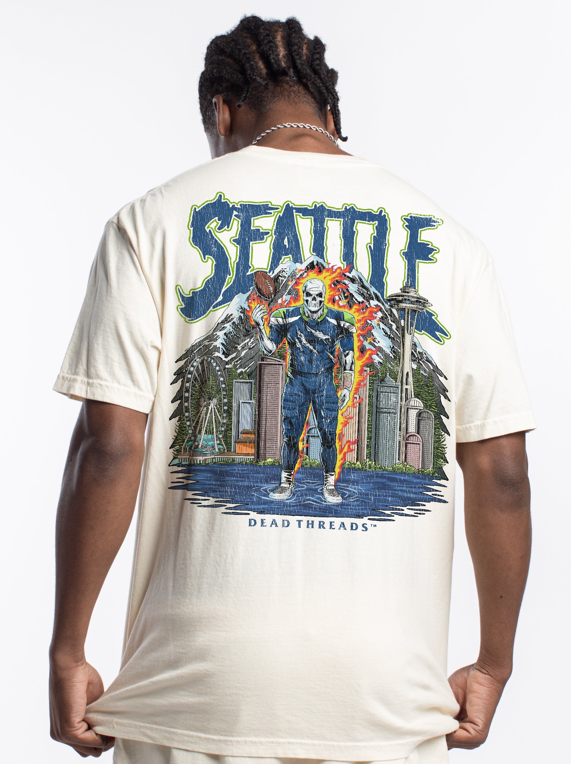 SEATTLE FOOTBALL v2 - “DT ESSENTIAL" PREMIUM T - SHIRT – T-Shirt – Dead Threads Apparel
