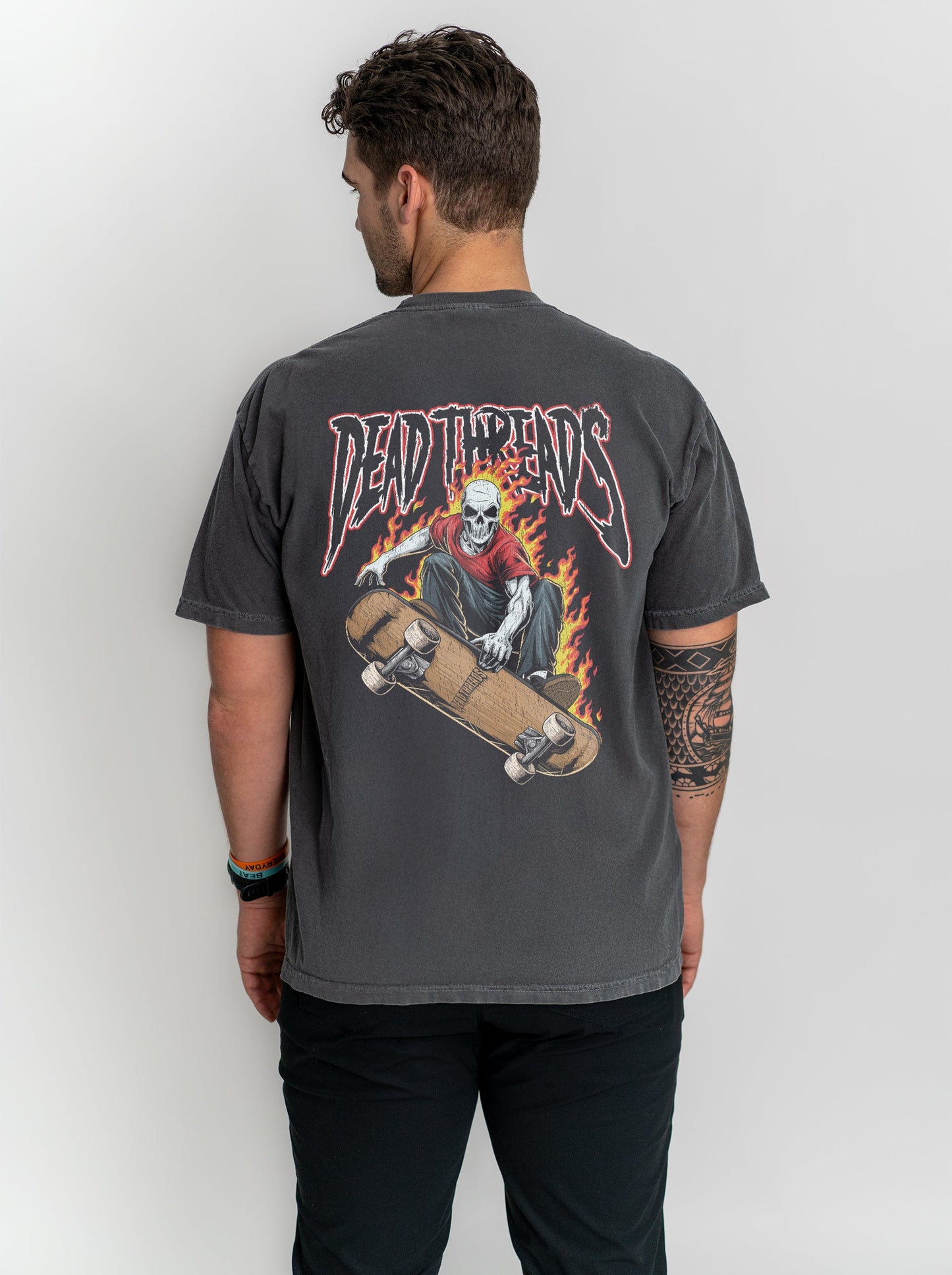 SKATE OR DIE - “3 SKULL” PREMIUM T - SHIRT – T-Shirt – Dead Threads Apparel