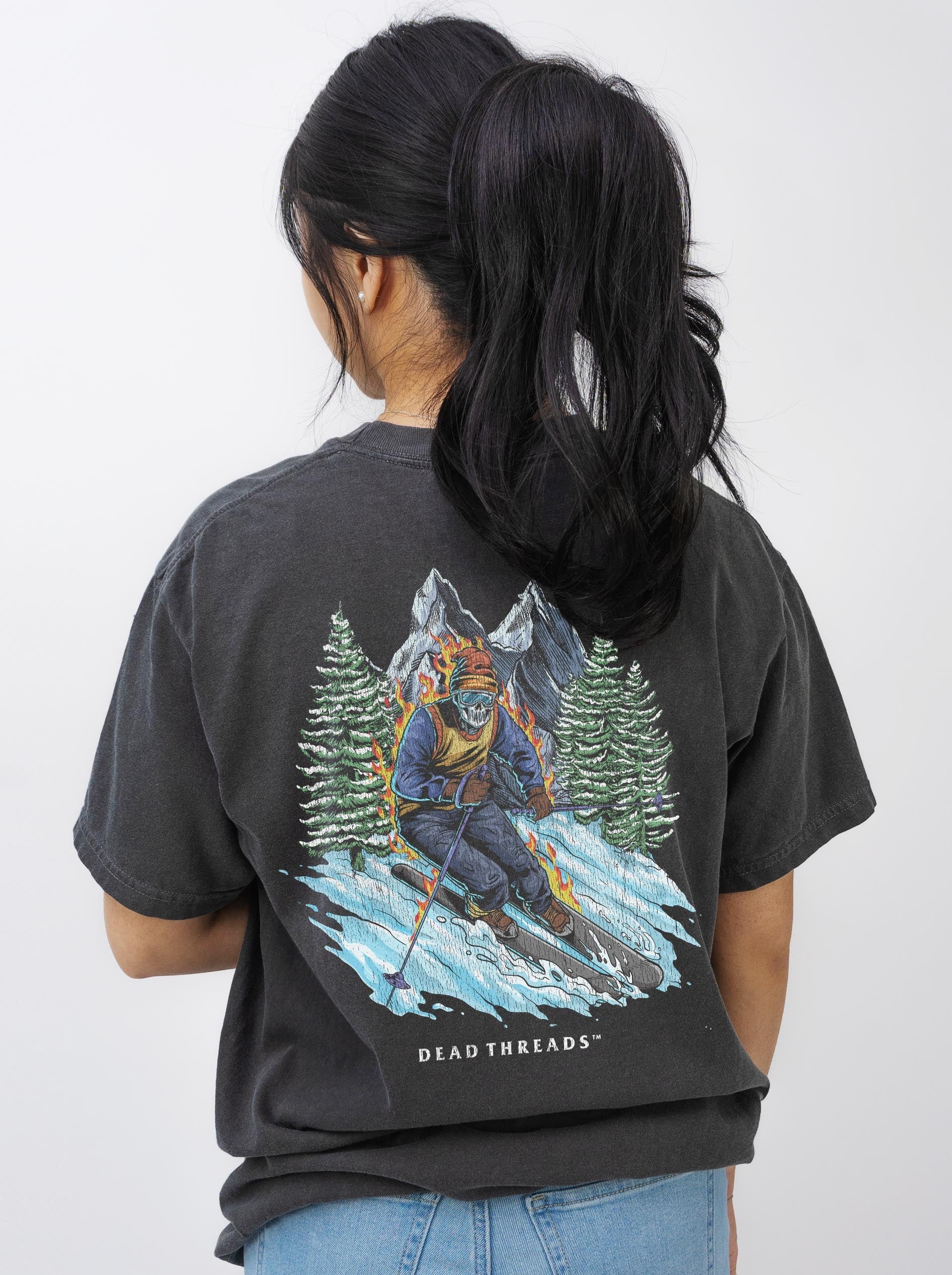 SKIING - “DT ESSENTIAL" PREMIUM T - SHIRT – T-Shirt – Dead Threads Apparel