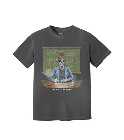 SKULL'S IN SESSION (MRS.) – T-Shirt – Dead Threads Apparel