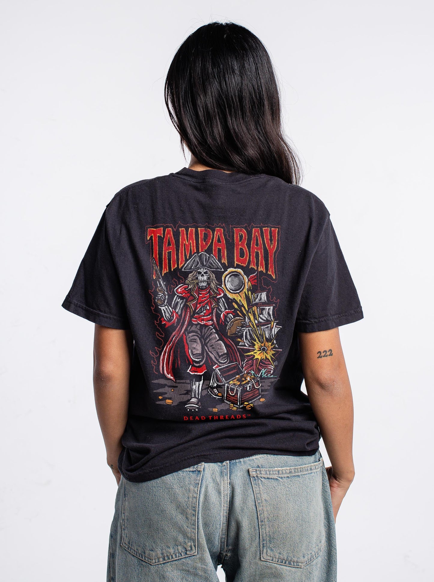 TAMPA BAY FOOTBALL - “3 SKULL” PREMIUM T - SHIRT – T-Shirt – Dead Threads Apparel