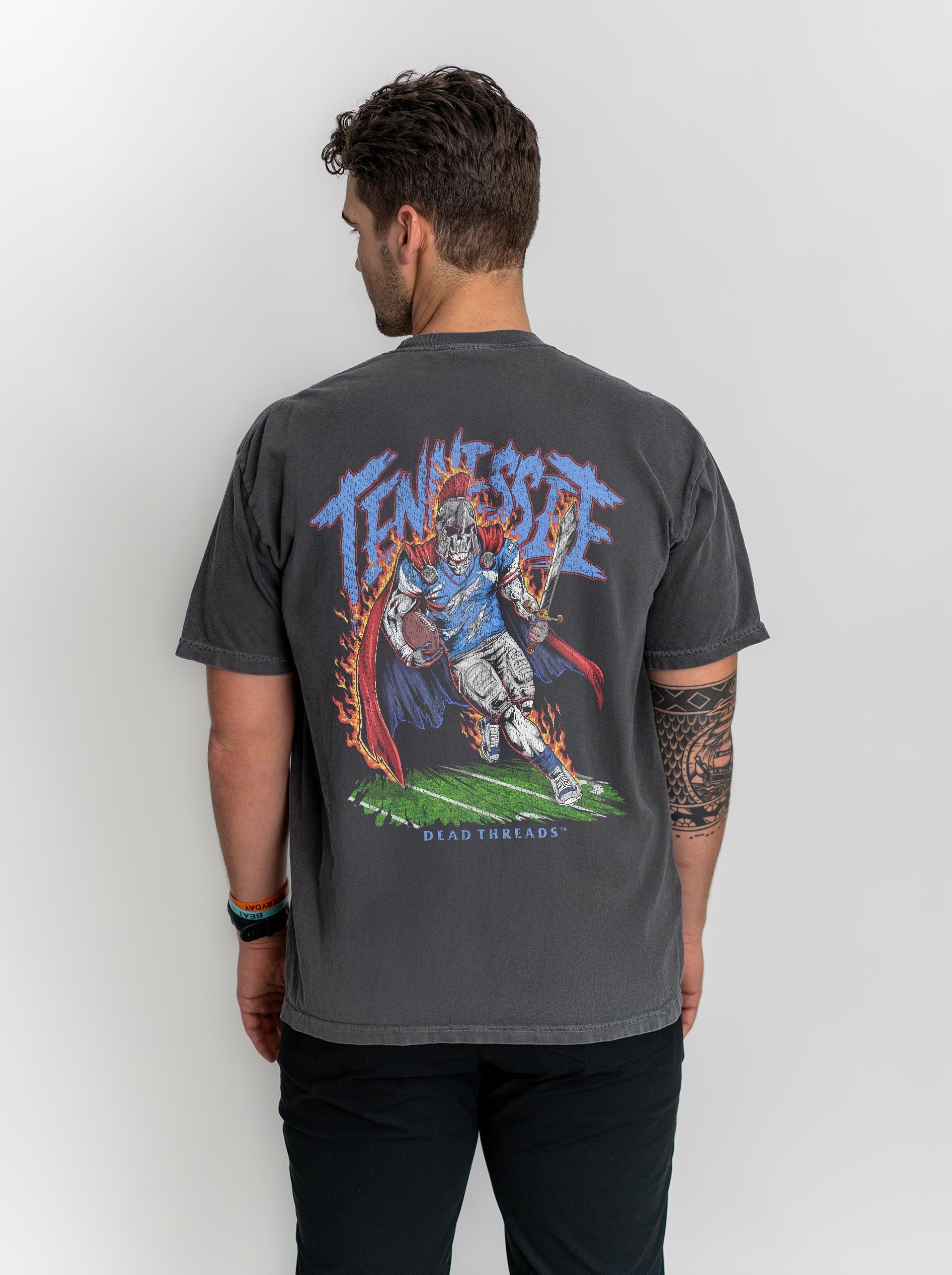 TENNESSEE FOOTBALL - “3 SKULL” PREMIUM T - SHIRT – T-Shirt – Dead Threads Apparel
