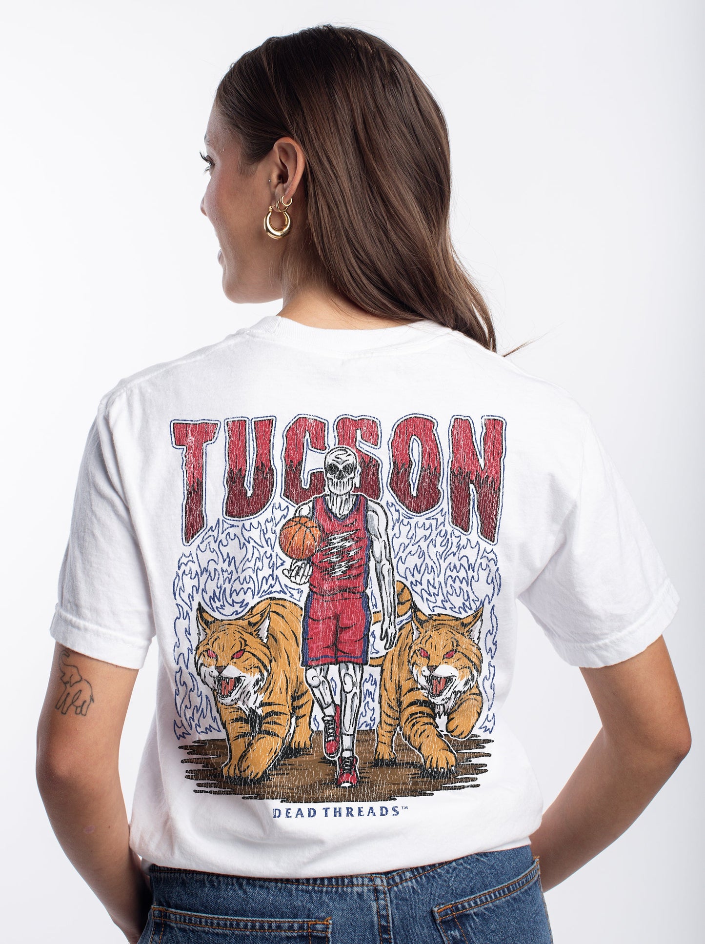 TUCSON BASKETBALL - “3 SKULL” PREMIUM T - SHIRT – T-Shirt – Dead Threads Apparel