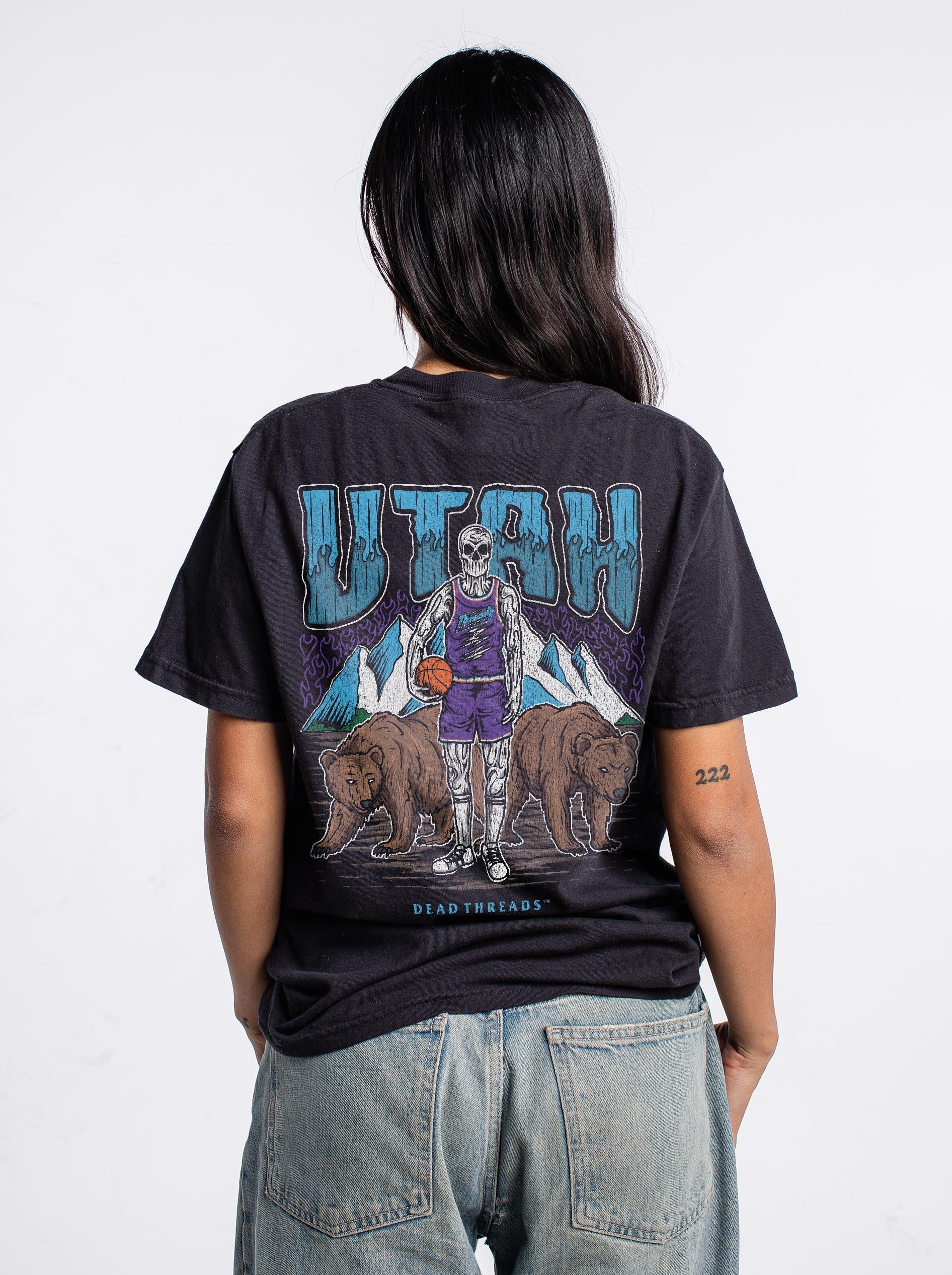 UTAH BASKETBALL - “DT ESSENTIAL" PREMIUM T - SHIRT – T-Shirt – Dead Threads Apparel