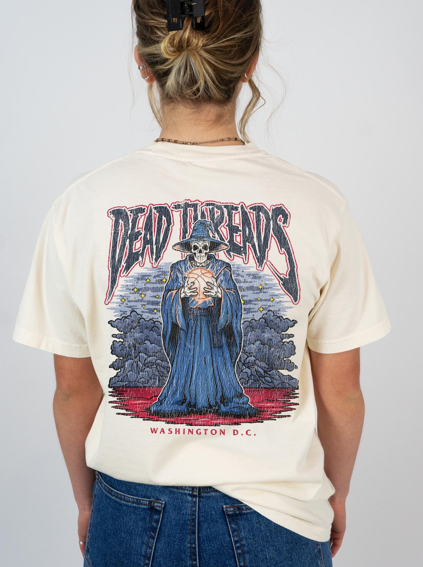 WASHINGTON BASKETBALL - “DT ESSENTIAL" PREMIUM T-SHIRT – T-Shirt – Dead Threads Apparel